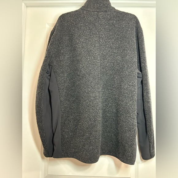 Men's Tundra Trek Charcoal Gray Half-Zip Sweater - Picture 7 of 8